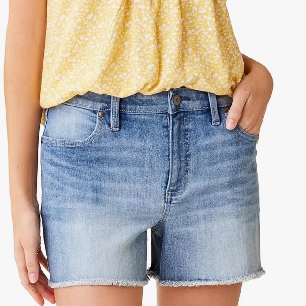 Carve Maui Shorts - Size 10, NWT